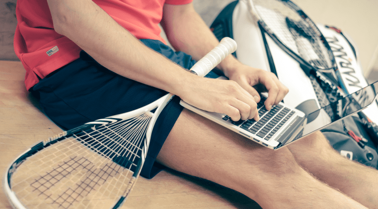 pause-828757_1280-min