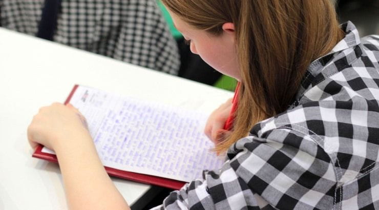 study-921885_1280 (1)