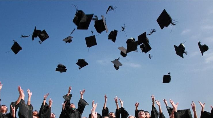 university-student-1872810_1280