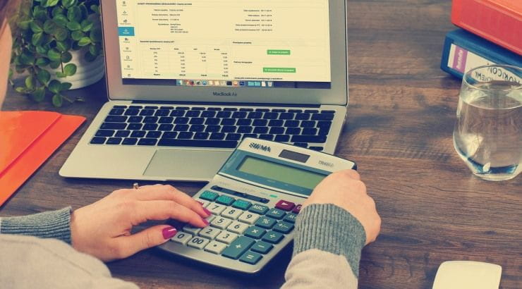 bookkeeping-615384_1280 (1)