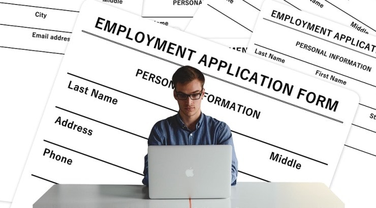 application-1915348_1280