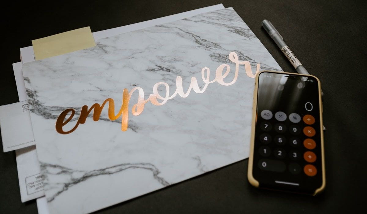 empower finance folder and calculator