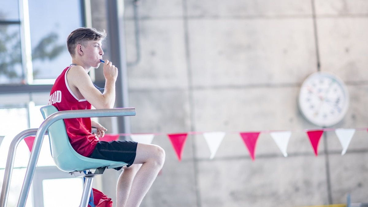 teenager lifeguard summer job