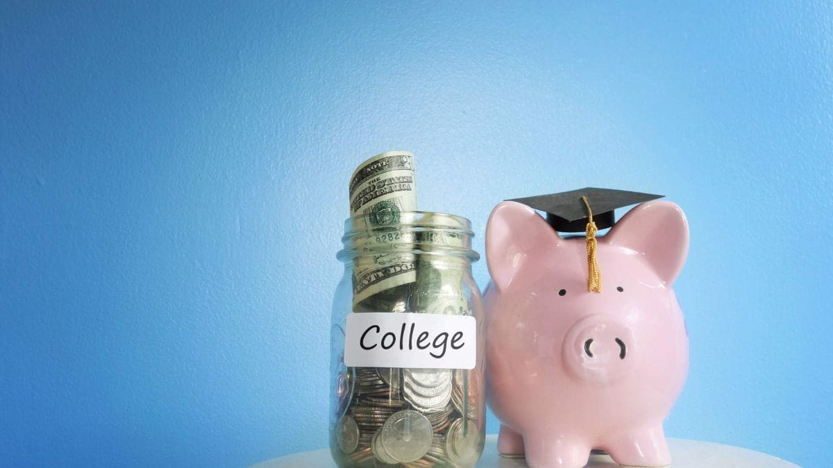 piggy bank and college savings jar